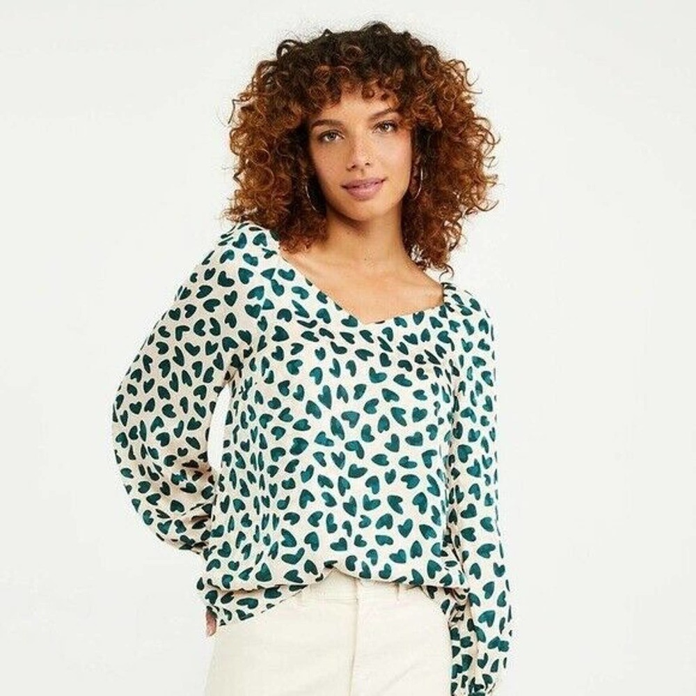 NEW Ann Taylor Heart Puff Sleeve Top Medium Ivory White Green Long Sleeve